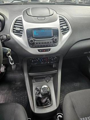 FORD KA 1.5 TI-VCT FLEX SE PLUS MANUAL FORD KA 1.5 TI-VCT FLEX SE PLUS MANUAL